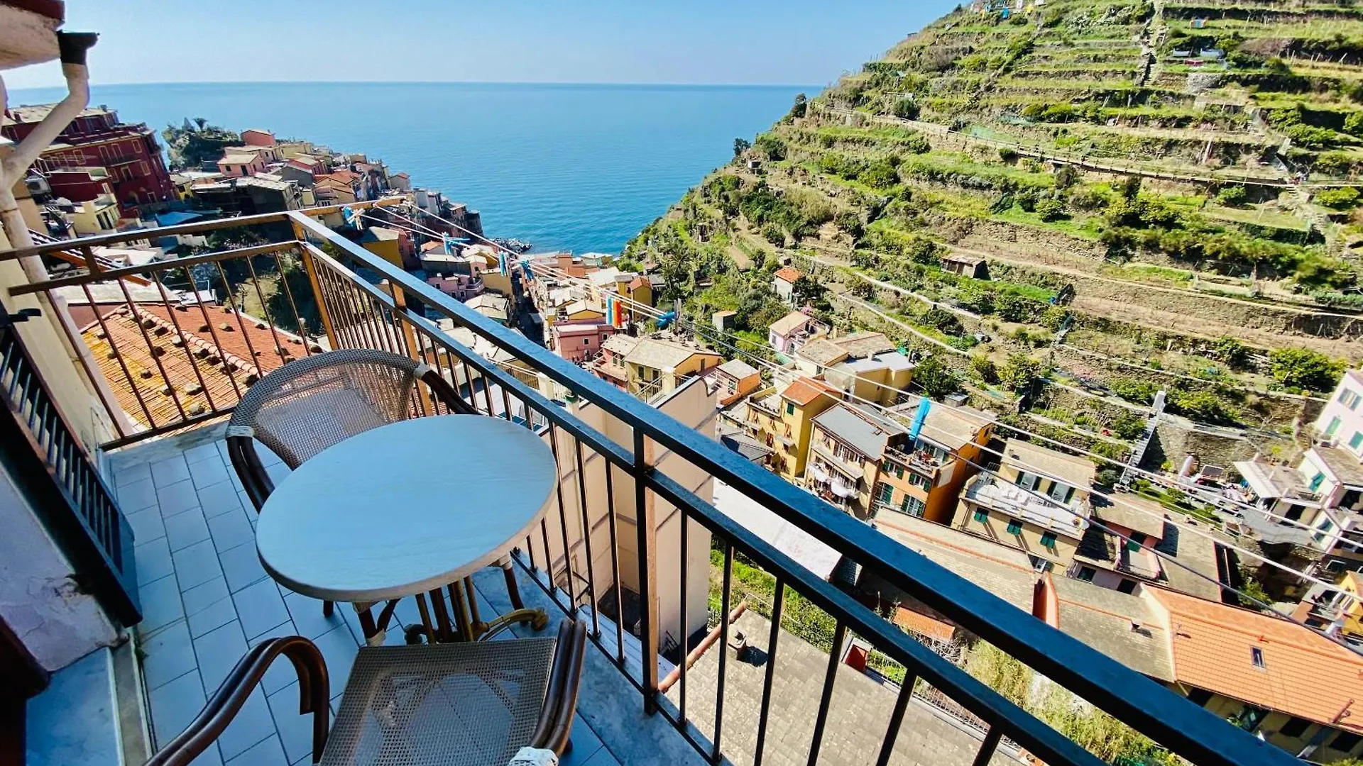 Hotel The Manarola Main Plaza Pensión